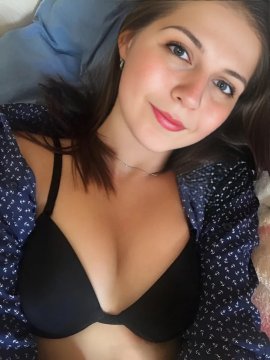 Annabel18 from Greater London,United Kingdom
