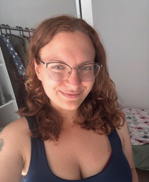 sexylover546 from Barnsley,United Kingdom